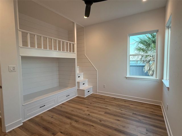 1535 County Road 201, Sargent, TX 77414