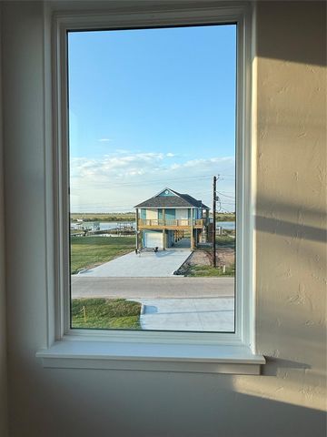 1535 County Road 201, Sargent, TX 77414