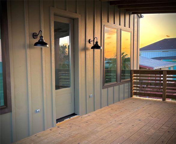 1535 County Road 201, Sargent, TX 77414