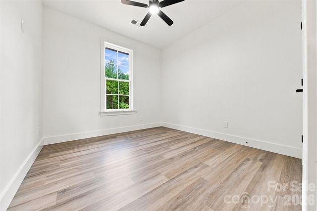 1035 Hawksbill Drive, Morganton, NC 28655