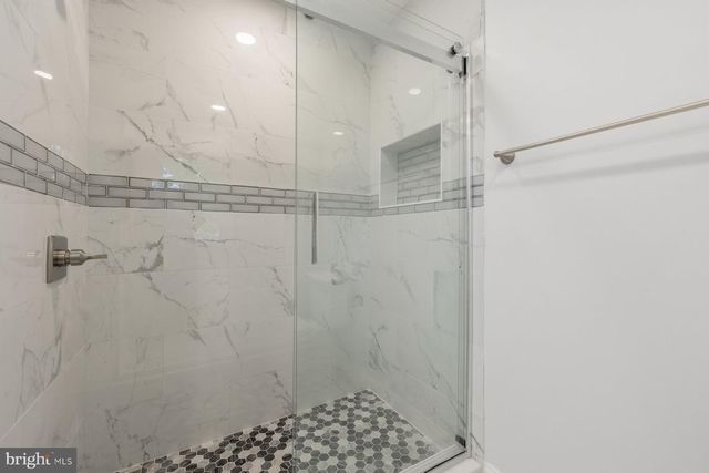 1517 GERARD ST, Rockville, MD 20850
