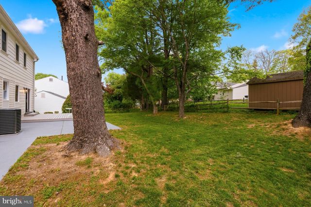 1517 GERARD ST, Rockville, MD 20850