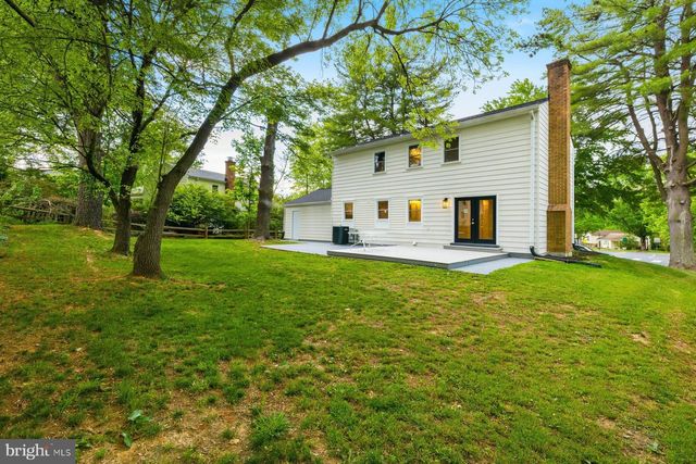 1517 GERARD ST, Rockville, MD 20850