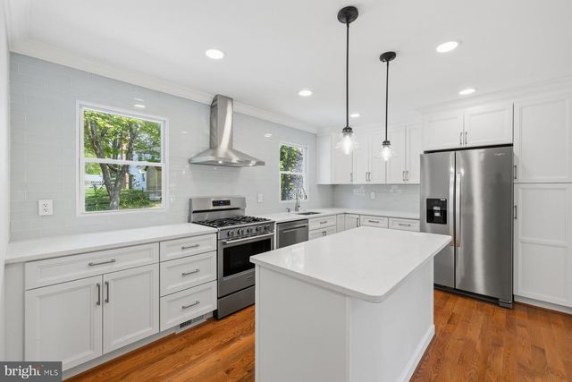 1517 GERARD ST, Rockville, MD 20850