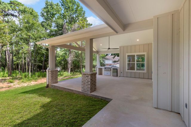 40715 Pipestone Road, Magnolia, TX 77354