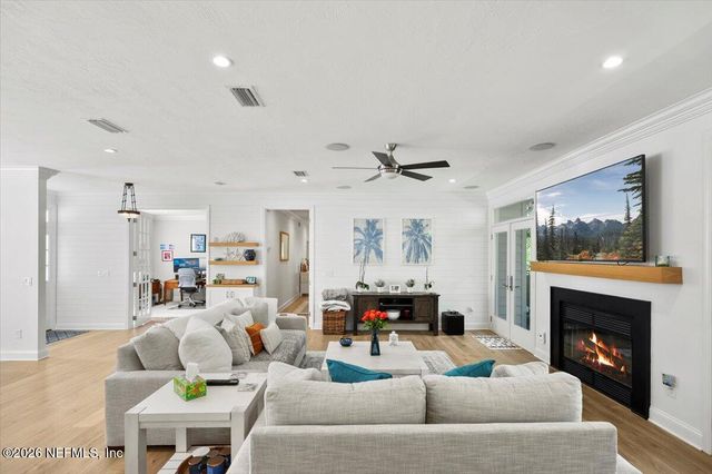 251 OCEANFOREST Drive N, Atlantic Beach, FL 32233