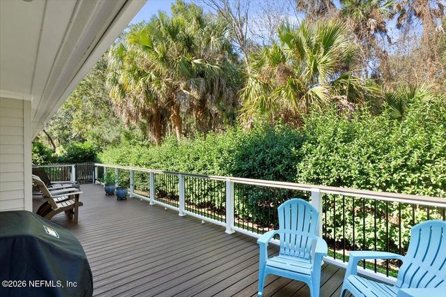 251 OCEANFOREST Drive N, Atlantic Beach, FL 32233