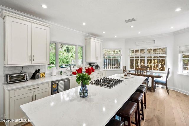 251 OCEANFOREST Drive N, Atlantic Beach, FL 32233