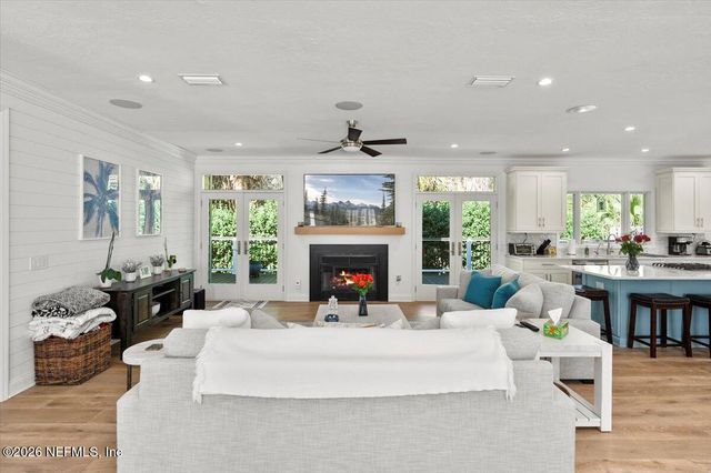 251 OCEANFOREST Drive N, Atlantic Beach, FL 32233