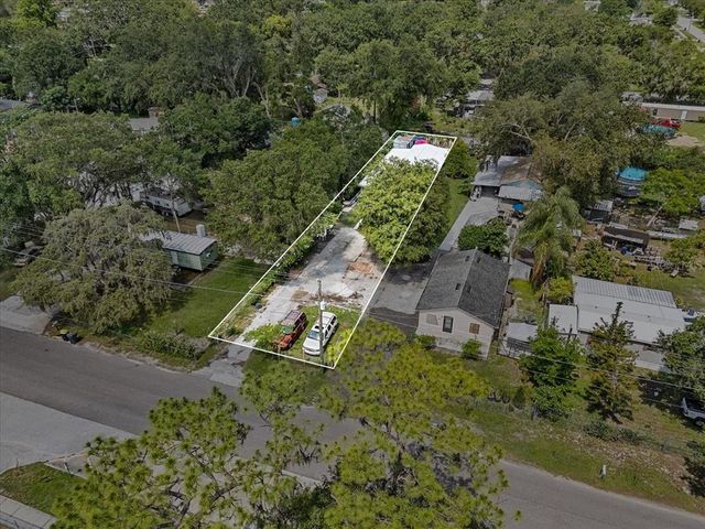 306 AVENUE A E, Winter Haven, FL 33880