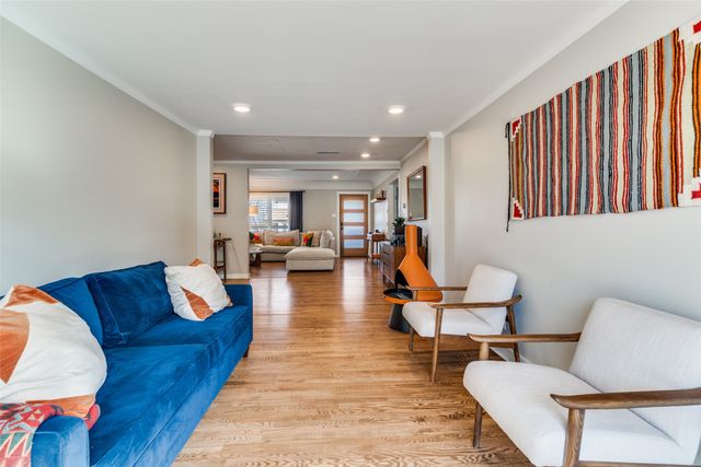 4245 Concho Street, Dallas, TX 75206