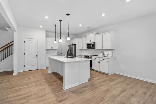 229 Sycamore Drive, Calhoun, GA 30701