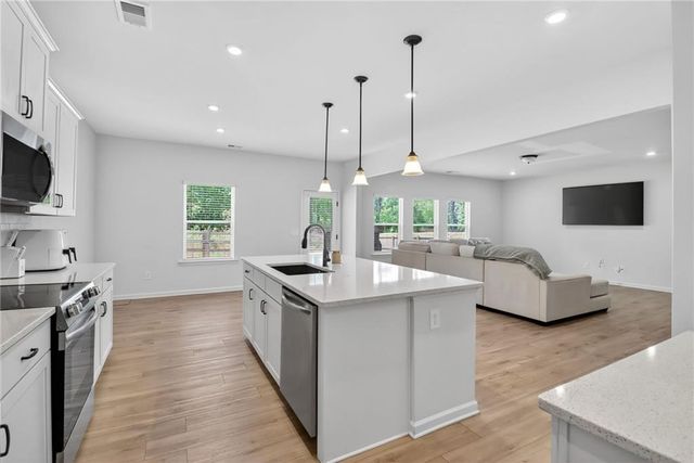 229 Sycamore Drive, Calhoun, GA 30701
