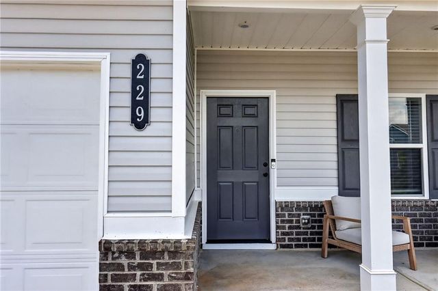 229 Sycamore Drive, Calhoun, GA 30701