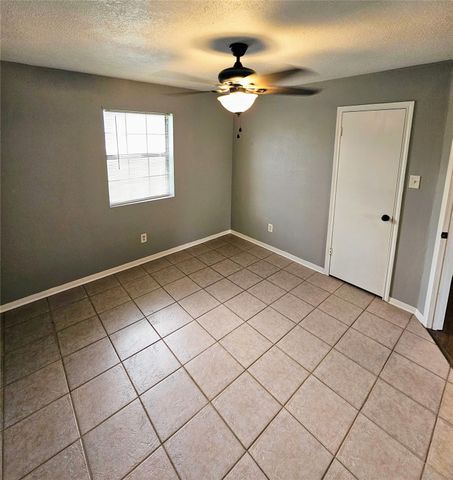 1131 County Road 515, Brazoria, TX 77422