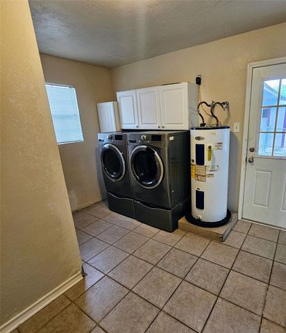 1131 County Road 515, Brazoria, TX 77422