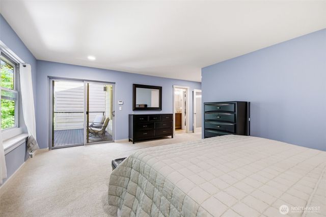 3046 SW Manning Street, Seattle, WA 98126