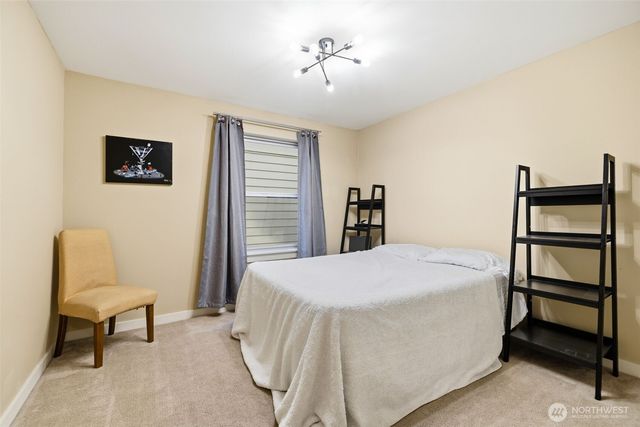 3046 SW Manning Street, Seattle, WA 98126