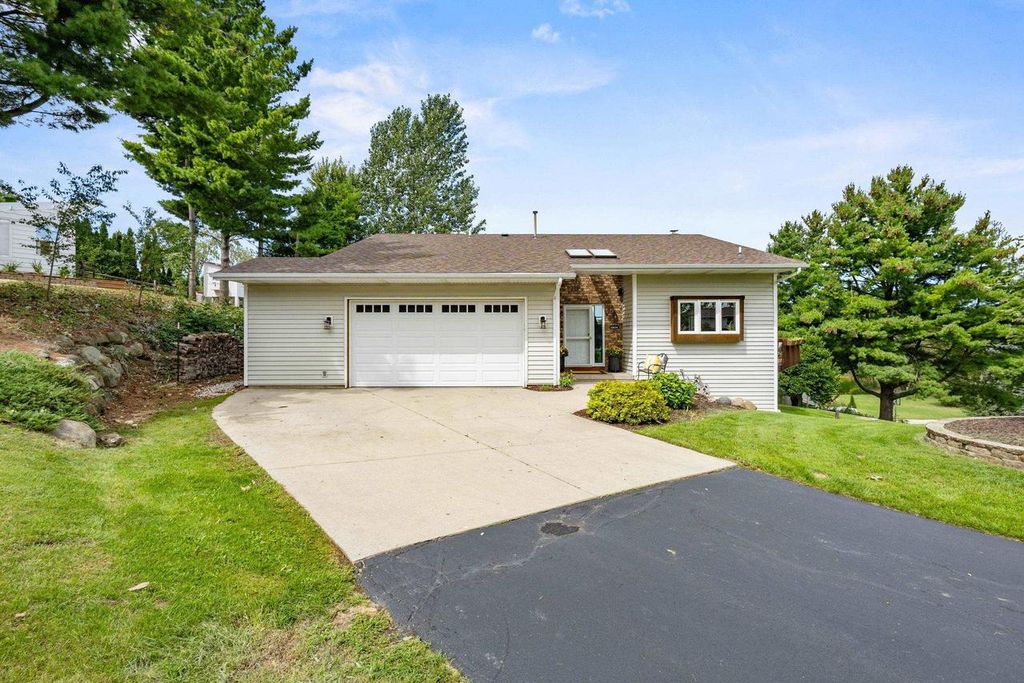 3663 Swoboda Road, Verona, WI 53593