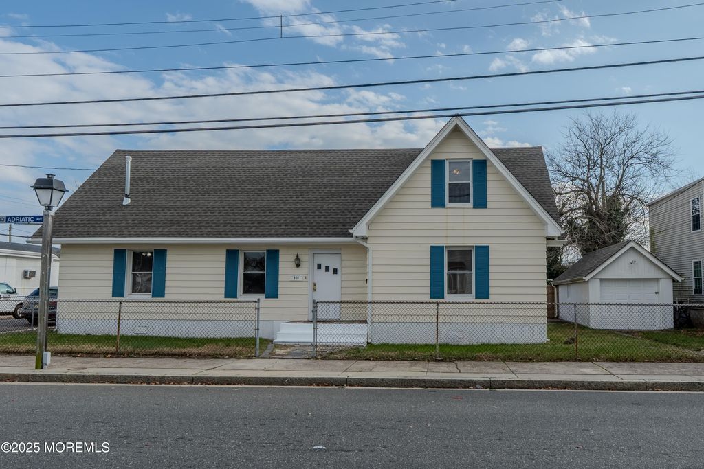800 Adriatic Avenue, Atlantic City, NJ 08401