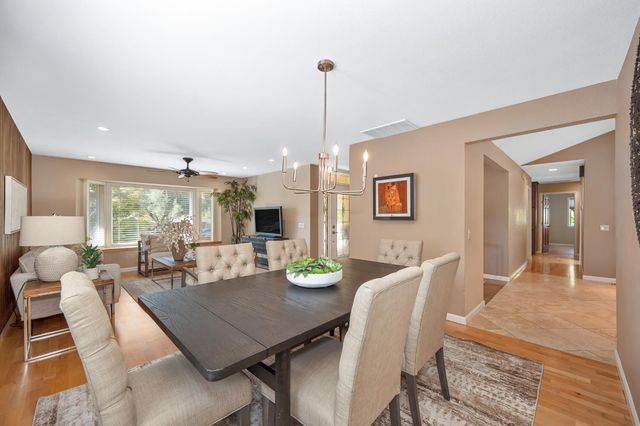125 Patton Ct, Folsom, CA 95630