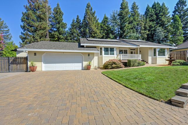 125 Patton Ct, Folsom, CA 95630