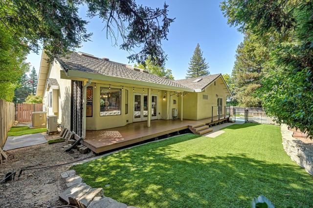 125 Patton Ct, Folsom, CA 95630