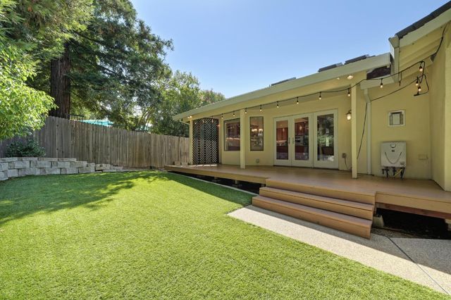 125 Patton Ct, Folsom, CA 95630