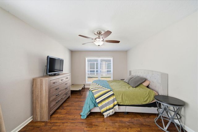 15019 Pearhaven Drive, Houston, TX 77062