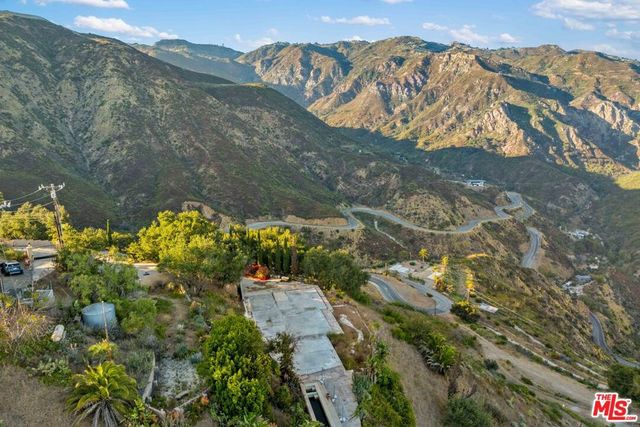 21740 Azurelee Drive, Malibu, CA 90265