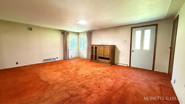 5966 Fowler Road, Dalton Twp, MI 49457