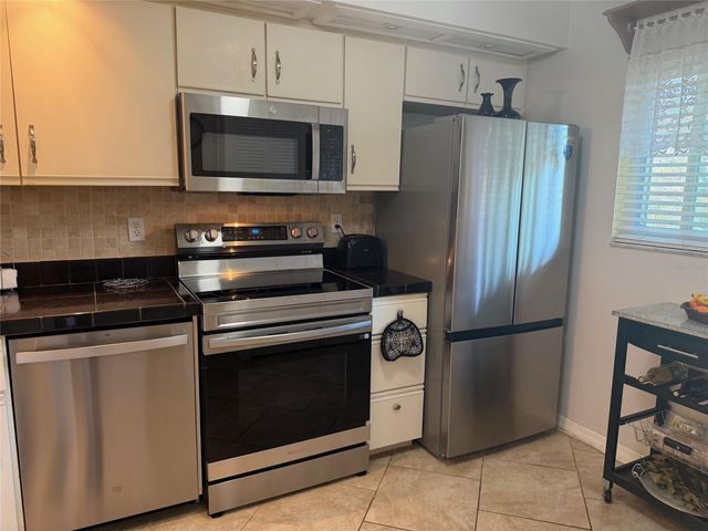 1247 S MARTIN LUTHER KING JR AVENUE 307, Clearwater, FL 33756