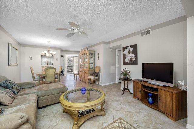 1247 S MARTIN LUTHER KING JR AVENUE 307, Clearwater, FL 33756