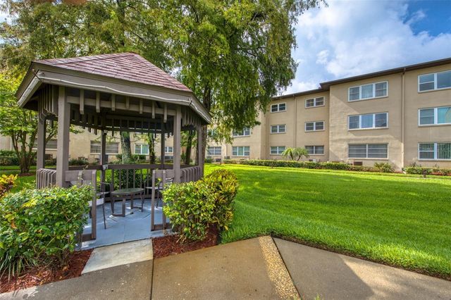 1247 S MARTIN LUTHER KING JR AVENUE 307, Clearwater, FL 33756