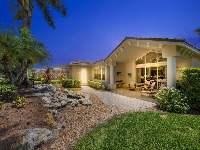 8901 Champions Way, Port St. Lucie, Port St Lucie, FL 34986