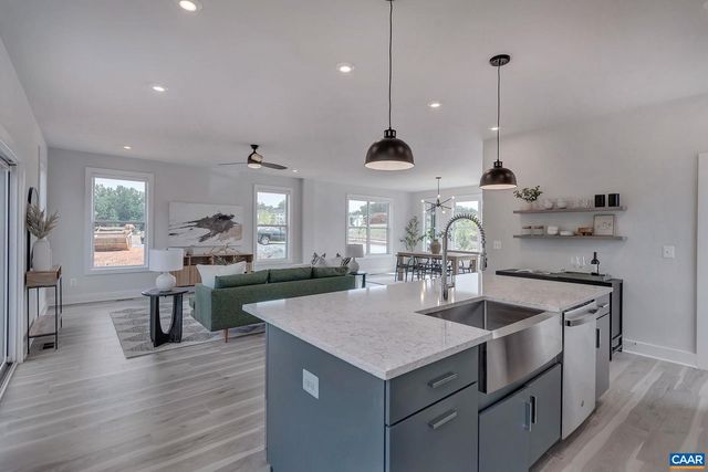 30A FOWLER ST, Charlottesville, VA 22901