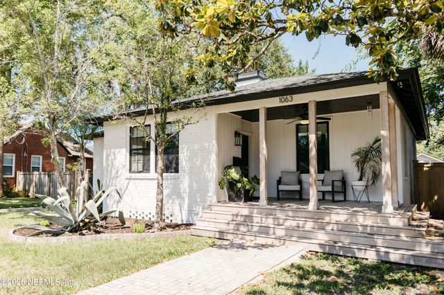 1063 S Shores Road, Jacksonville, FL 32207
