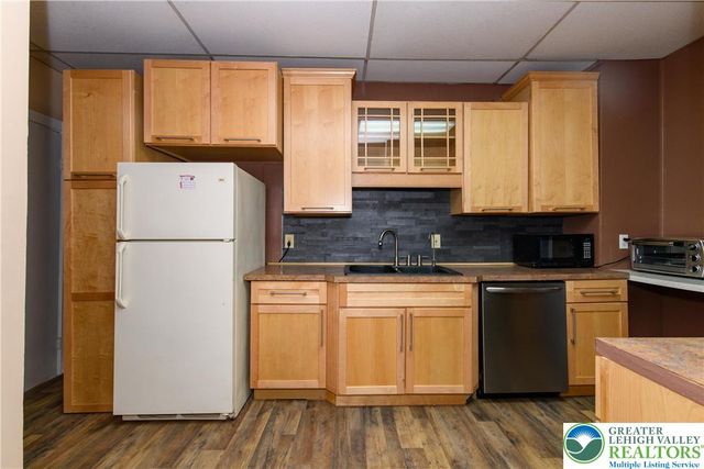 16 Dowell Street, Slatington Boro, PA 18080