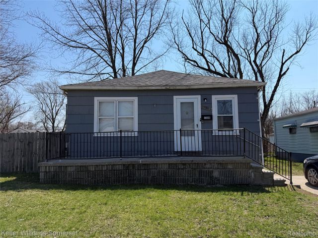 13846 Hendricks Avenue, Warren, MI 48089