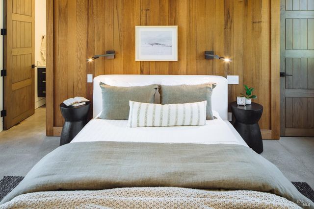 4125 Wallace Rd, Santa Rosa, CA 95404