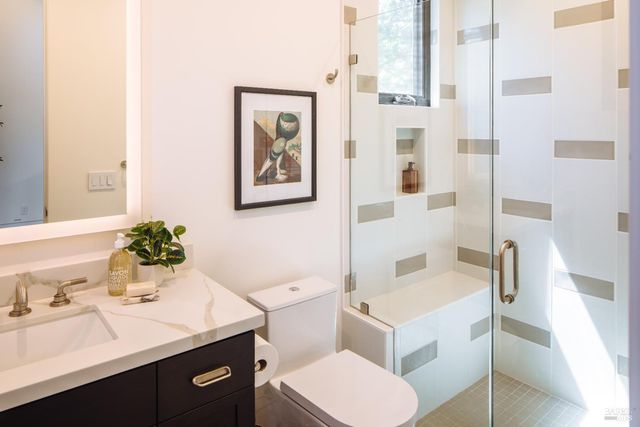 4125 Wallace Rd, Santa Rosa, CA 95404