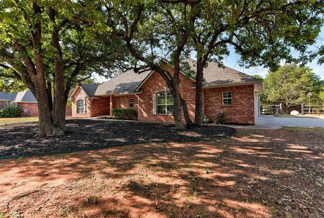 204 Persimmon Ridge Drive, Blanchard, OK 73010
