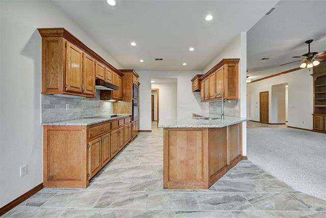 204 Persimmon Ridge Drive, Blanchard, OK 73010