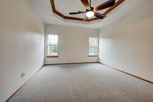 204 Persimmon Ridge Drive, Blanchard, OK 73010
