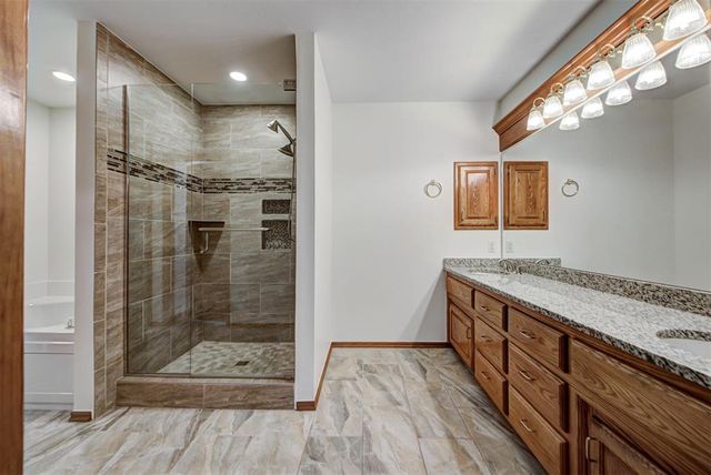 204 Persimmon Ridge Drive, Blanchard, OK 73010