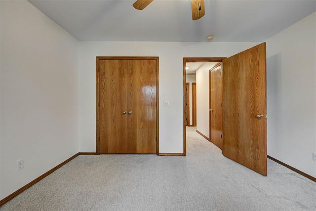 204 Persimmon Ridge Drive, Blanchard, OK 73010