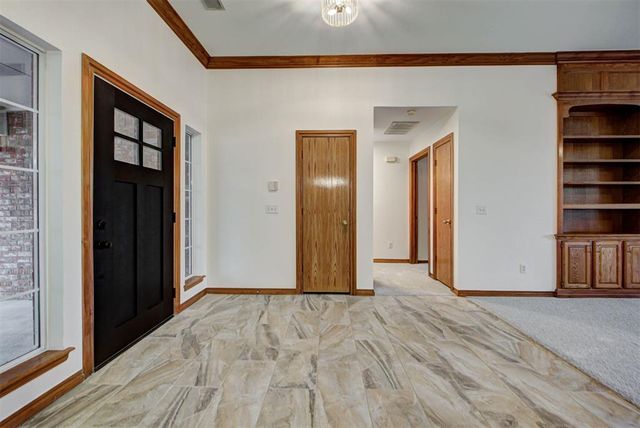 204 Persimmon Ridge Drive, Blanchard, OK 73010