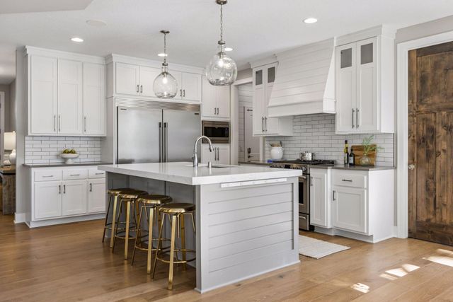 5821 Concord Avenue, Edina, MN 55424