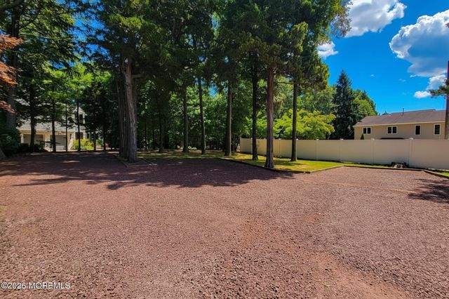 684 Hill Road, Toms River, NJ 08753