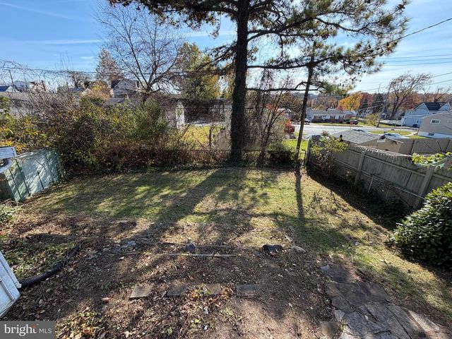 3 BRIGHT CIR, Baltimore, MD 21207